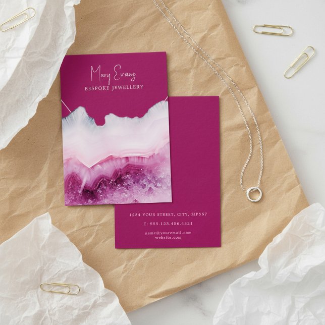 Deep pink agate necklace display card (Deep pink agate necklace display card.)