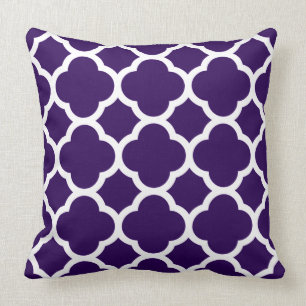 Deep Purple and White Quatrefoil Pattern Cushion