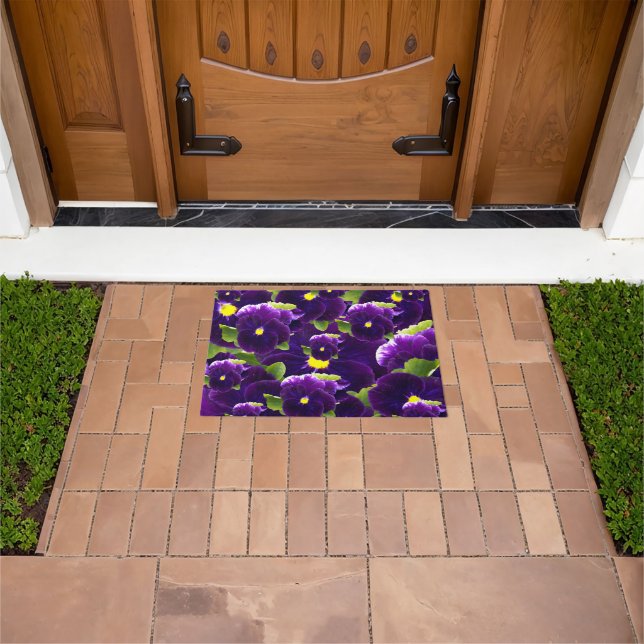 Deep Purple Pansy Clusters: Majestic Beauty Doormat (Outdoor)