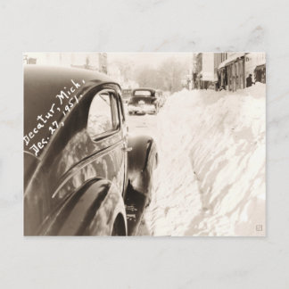 Deep Snow Old Vintage Car Postcard