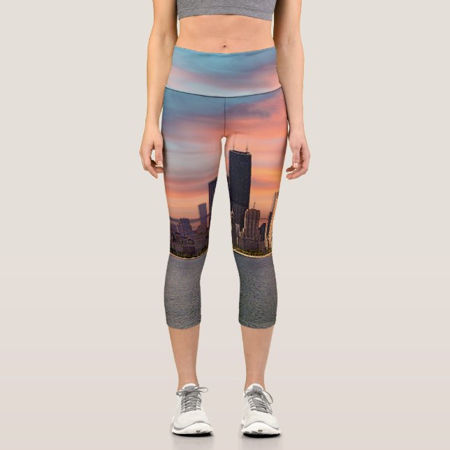 Deep Sunset Chicago Capri Leggings (Front)