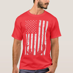 Deer Antlers American Flag USA Hunting Fishing T T-Shirt