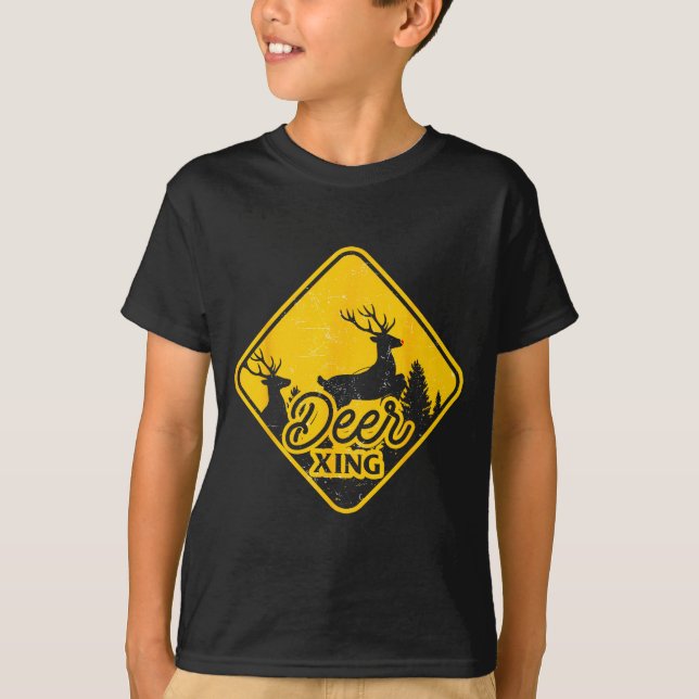 Deer Crossing Sign Christmas Xing Reindeer Funny M T-Shirt (Front)