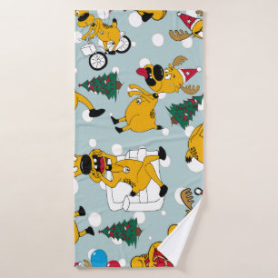 Deer Festive: Christmas Pattern Design Bath Towel