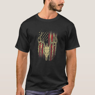 Deer Hunters Deer Skull On American Flag T-Shirt