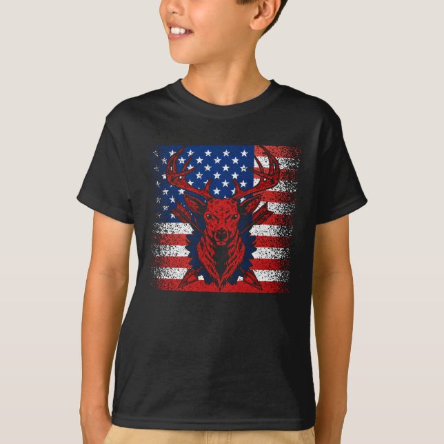 Deer Hunters Deer Skull on American Flag USA T-Shirt (Front)