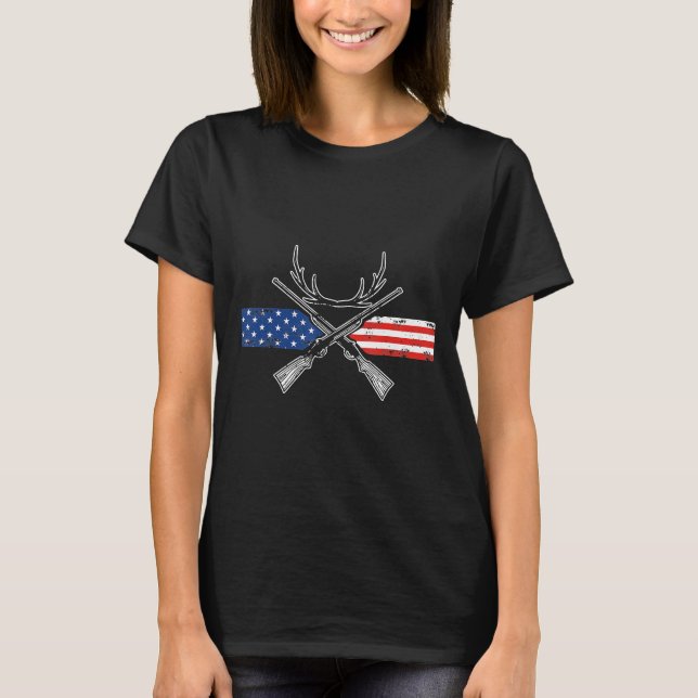 Deer Hunting American Flag Patriotic Gift  T-Shirt (Front)
