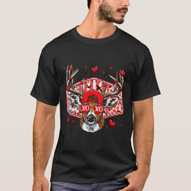 Deer Hunting Xoxo Valentine Buck Boys Cap Men Wome T-Shirt (Front)
