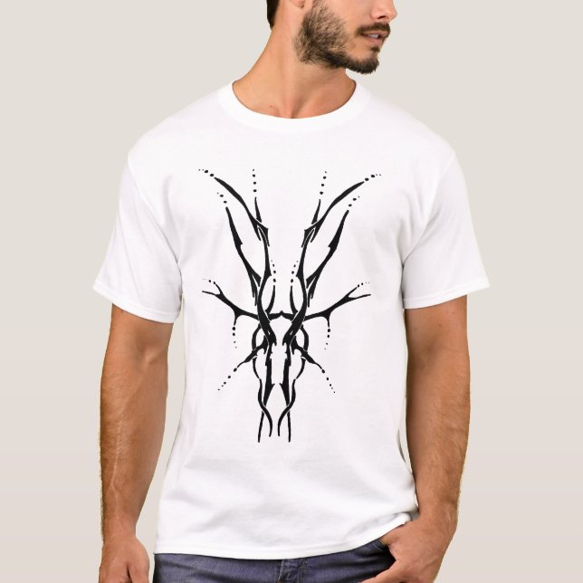 Deer Skull Tribal Design for deer Hunters black T-Shirt (Front)