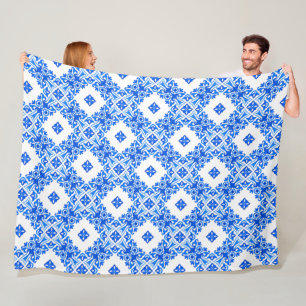 Delft Like - Royal Blue And White Filigree Fleece Blanket