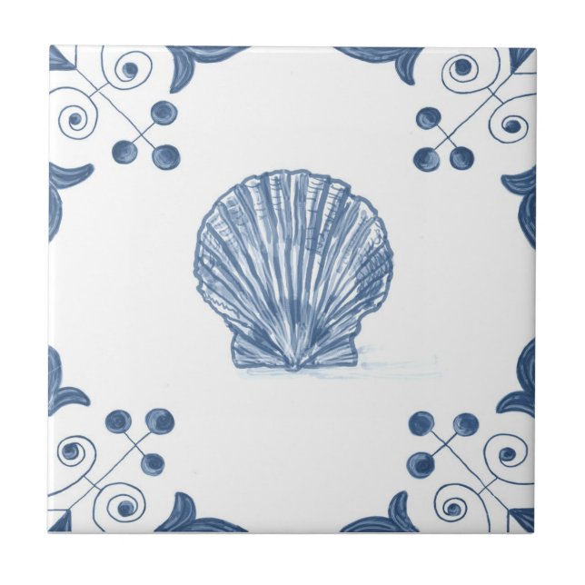 Delft Scallop Tile with Scroll Corners (Front)