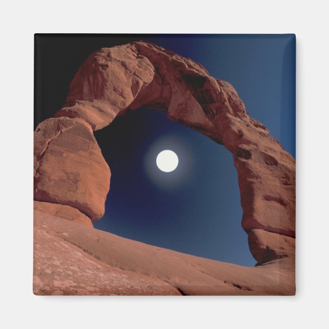 Delicate Arch | Arches National Park Utah Magnet (Front)