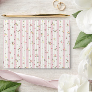Delicate Floral Pattern Envelope