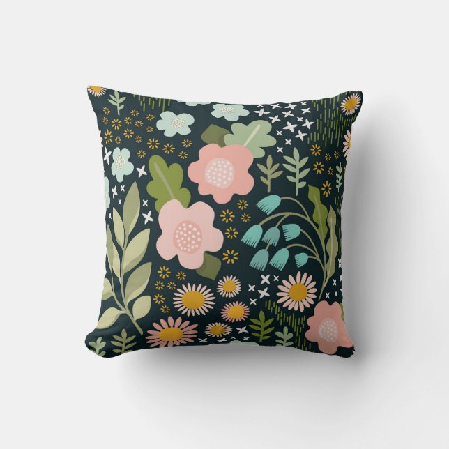 Delicate Floral: Seamless Vintage Beauty. Cushion (Front)