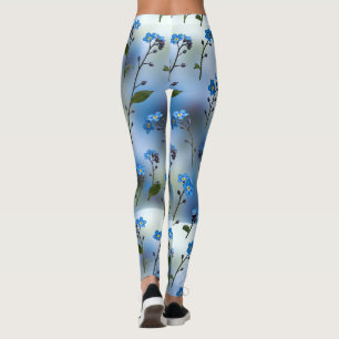 Delicate Forget-Me-Nots in Airy Blue Leggings