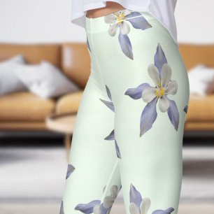 Delicate Green Floral Petals Pattern Leggings