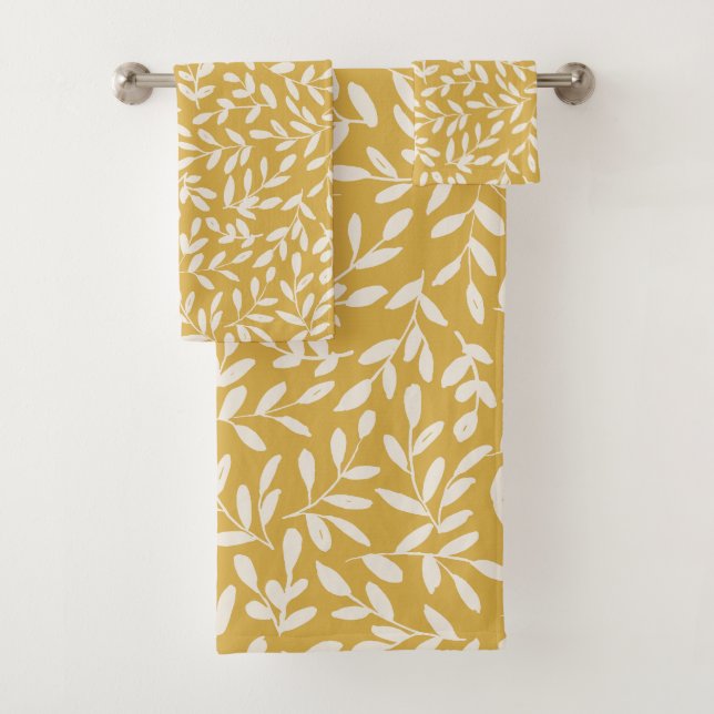Delicate Leafy Branch Bath Towel Set (Insitu)