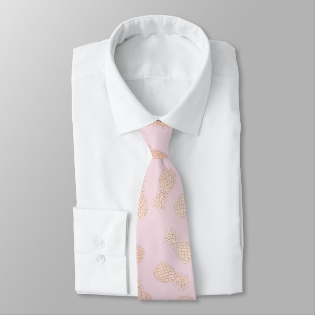 delicate pineapples pattern neck tie (Tied)