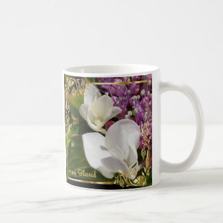 Delicate white flowers with golden tone border coffee mug
