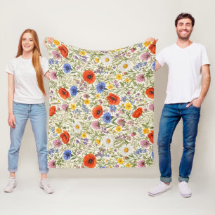 Delicate Wildflower Meadow Blooms Fleece Blanket