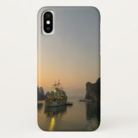 Delightful sunset in Halong Bay Vietnam