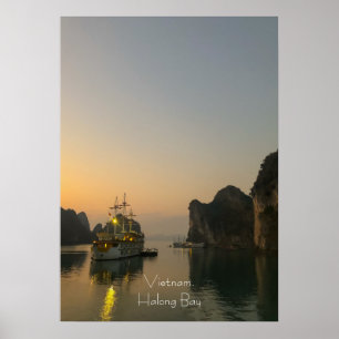 Delightful sunset in Halong Bay Vietnam Case-Mate  Poster