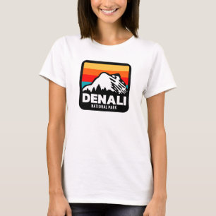 Denali National Park Alaska Retro Vintage Gift  T-Shirt