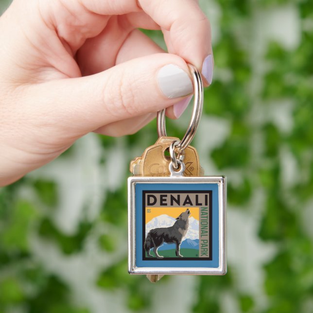 Denali National Park | Howling Wolf Key Ring (Hand)