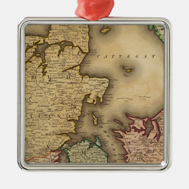 Denmark 2 metal tree decoration (Front)