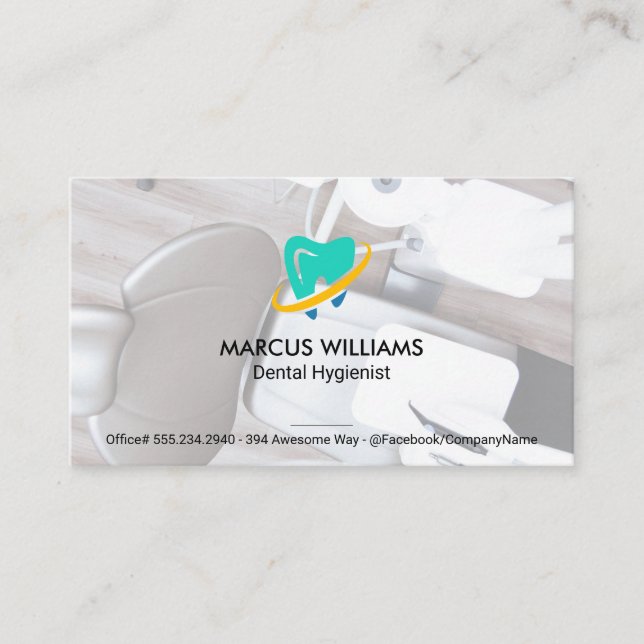 Dental Tools | Dentist Office Business Card (Front)