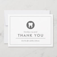 Dentist Themed | Minimalist Flat Thank You Card