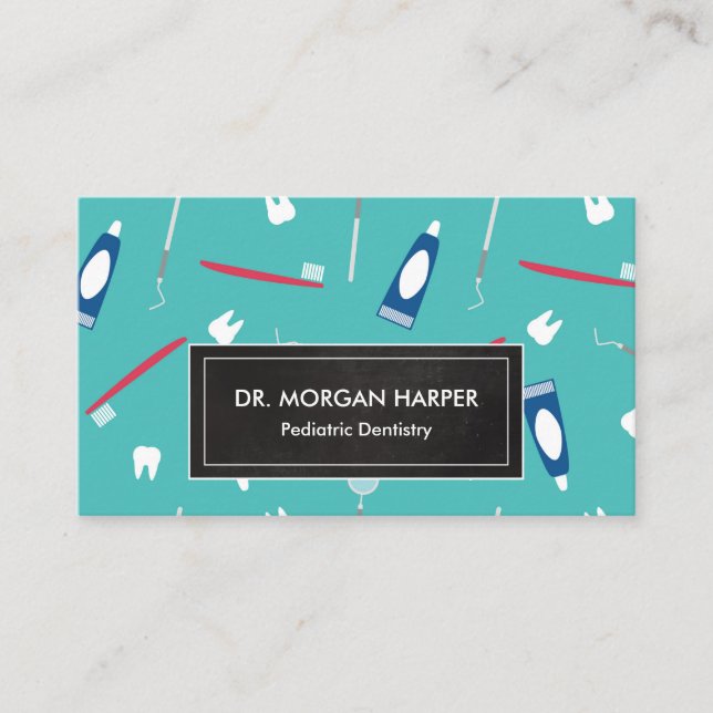 Dentist Tools Pattern | Paediatrics Dentistry Business Card (Front)