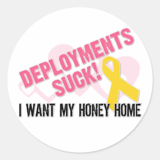 Deployments suck classic round sticker (Front)