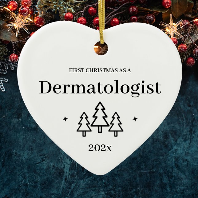 Dermatogist First Christmas 2022 Heart Ceramic Ornament (Dermatogist First Christmas Heart Ceramic Ornament
)