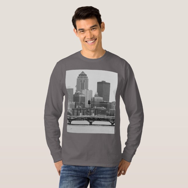 Des Moines in b&w T-Shirt (Front Full)