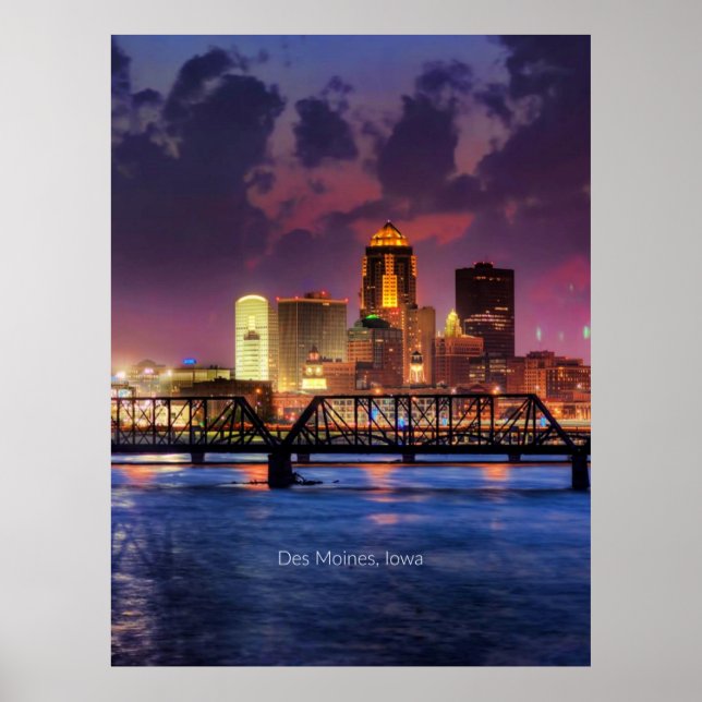 Des Moines, Iowa cityscape Poster (Front)