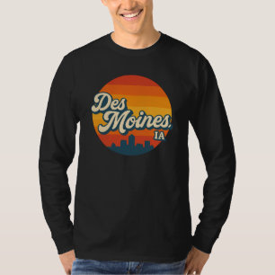 Des Moines Iowa Retro Skyline Vintage Sunset Cit T-Shirt