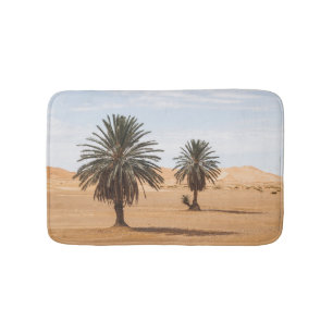 Desert Oasis: Sahara Palms Landscape. Bath Mat