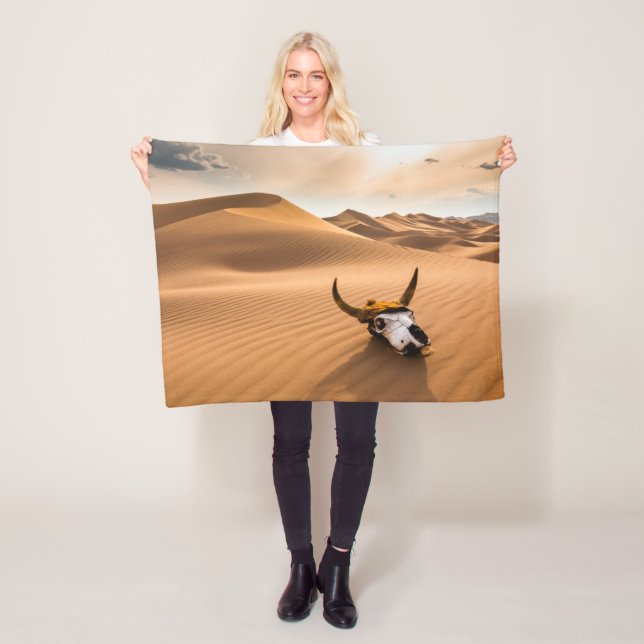 Deserts | Cow Skull Rippled Sand Dunes Fleece Blanket (In Situ)