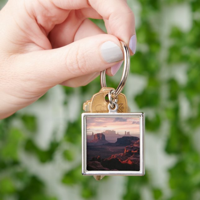 Deserts | Monument Valley Utah-Ariziona Key Ring (Hand)