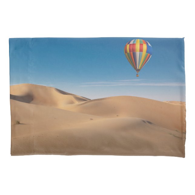 Deserts | Sand Dunes in the Dubai Desert Pillowcase (Front)