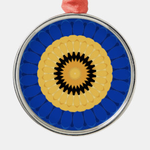 design circular round pattern metal ornament