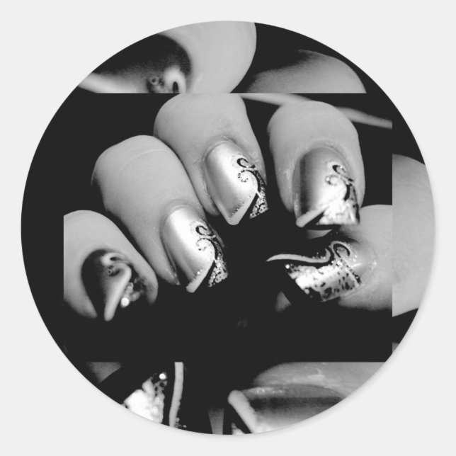 Designer Fingernails Classic Round Sticker (Front)