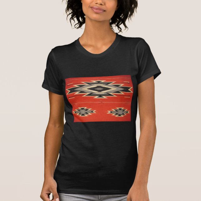 Designs T-Shirt (Front)