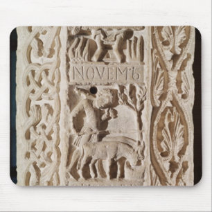 Detail of a pillar showing mouse pad