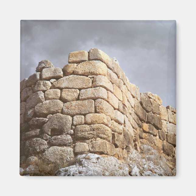 Detail of a stone wall magnet (Front)