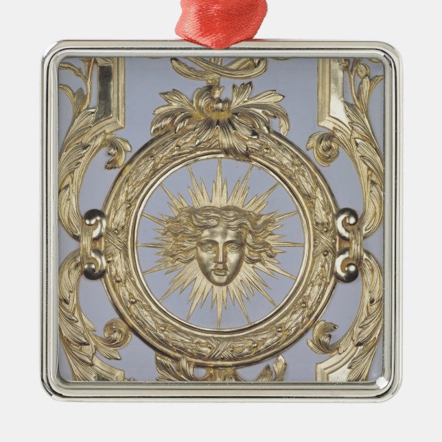 Detail of panelling depicting metal tree decoration (Front)