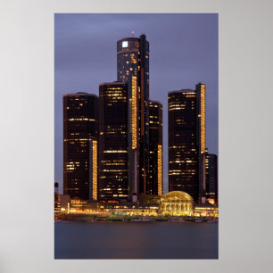 Detroit Renaissance Centre At Dusk Poster