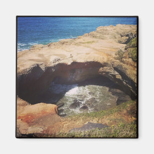 Devil's Punchbowl Magnet