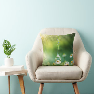 Dew Drop With Daisy Reflection Cushion